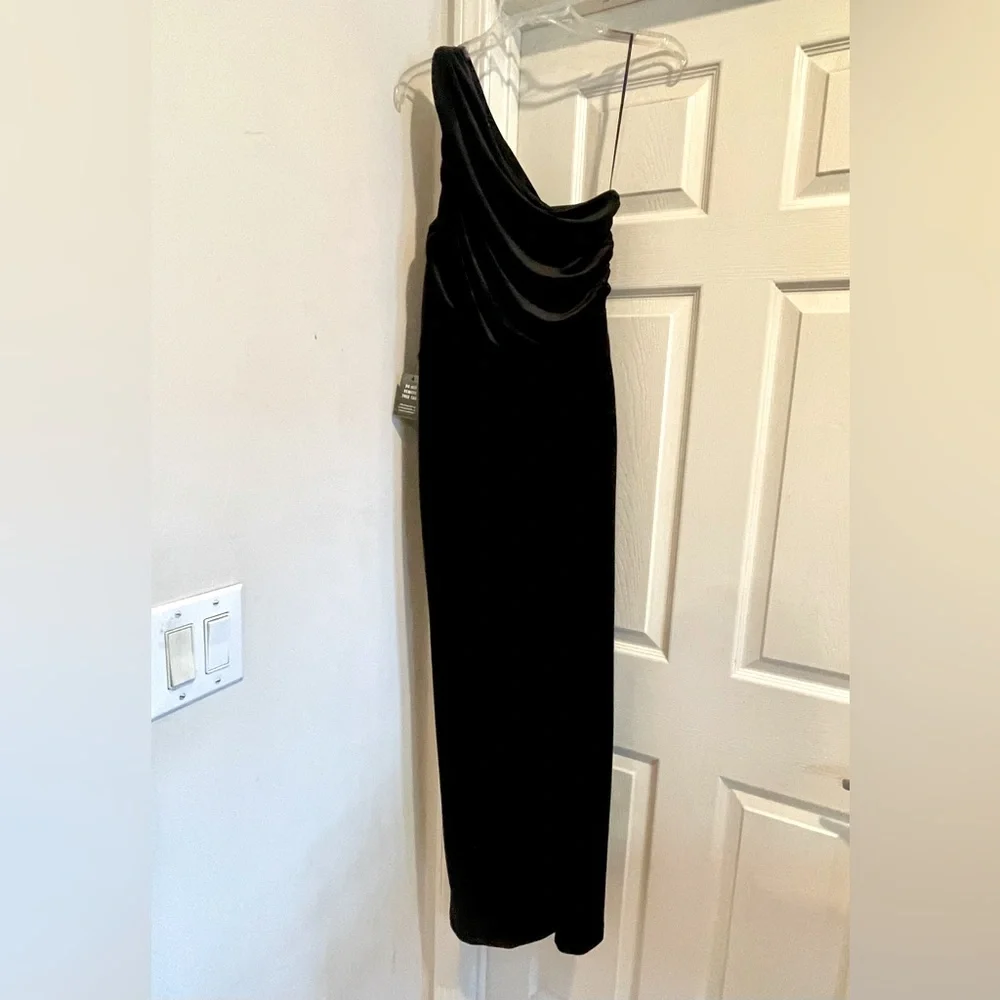 Express One Shoulder Evening Dress - Picture 2 of 5